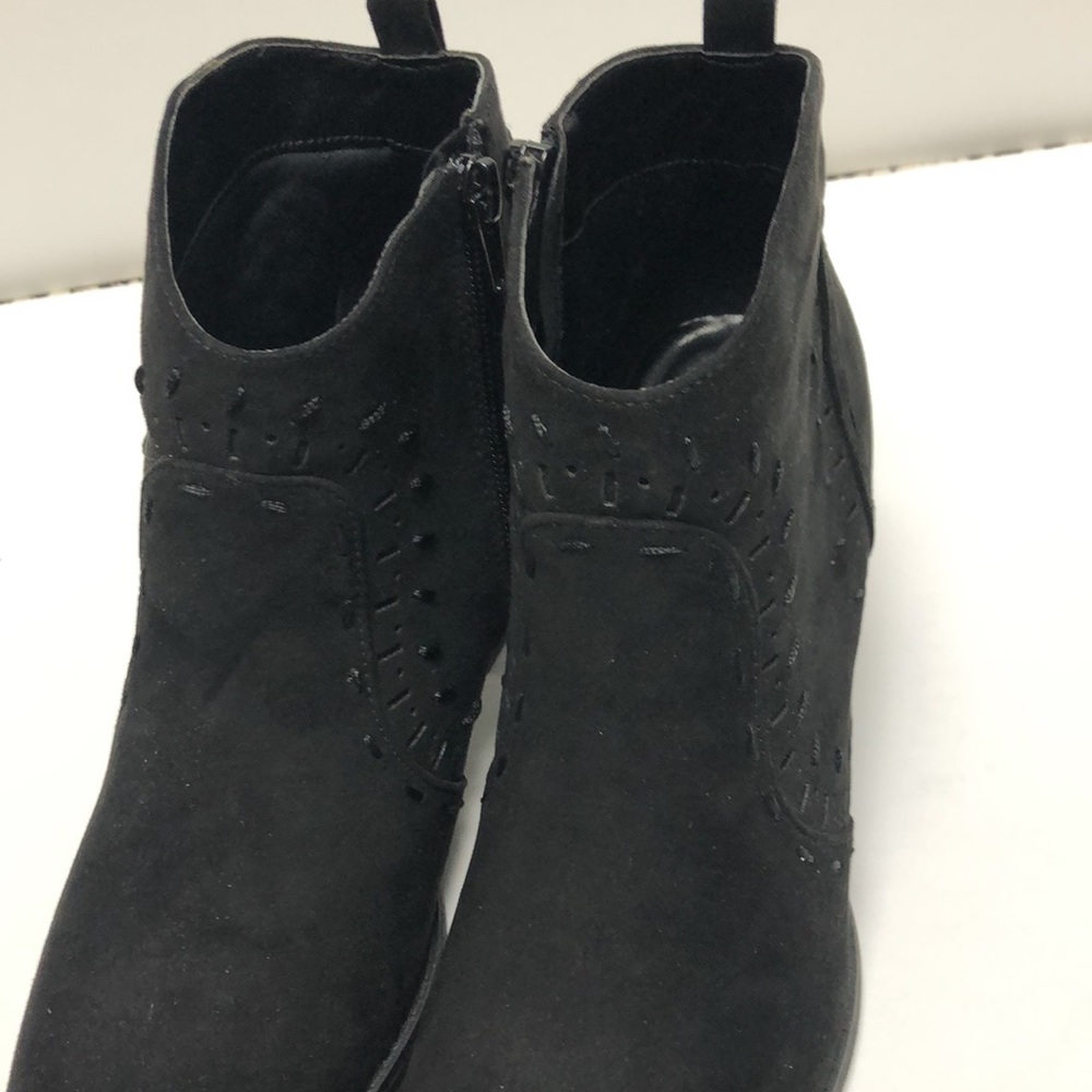 NWOT Qupid black heeled booties. - Picture 8 of 8